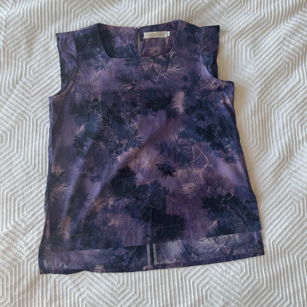 Sunhee Moon Sleeveless cotton blouse, purple tonal botanical print — medium